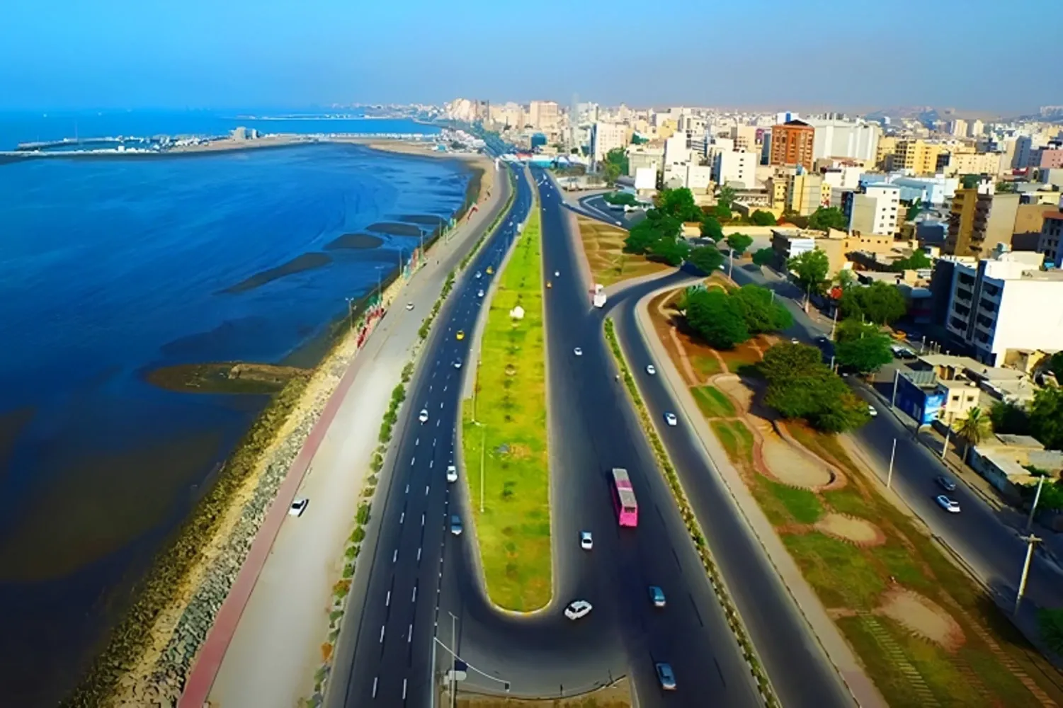 راهنمای سفر به بندرعباس با برنامه ریزی دقیق و تجربه واقعی جنوب