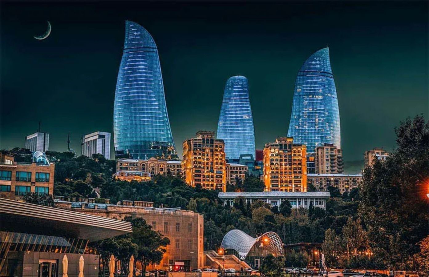 راهنمای کامل سفر به باکو ۱۴۰۵؛ هزینه، ویزا و بهترین مسیرها
